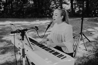 Sabrina Feichtinger - exclusive weddings